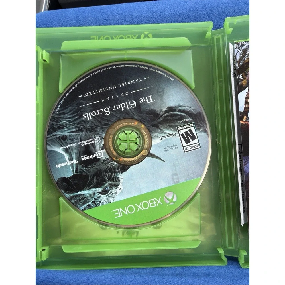 The Elder Scrolls Online: Tamriel Unlimited (Microsoft Xbox One) CIB complete